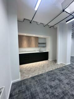 Ground Floor Suite