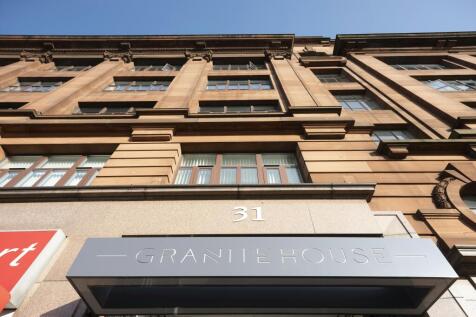 Granite House - Entrance