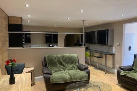 Communal Lounge 2