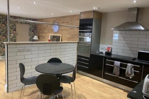 Communal Kitchen
