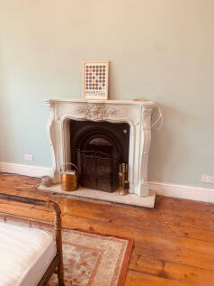 bED 1 fIREPLACE