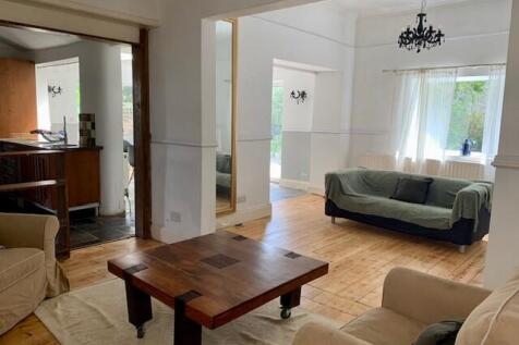Lounge 2