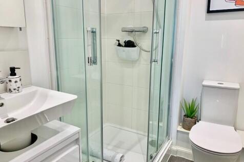 Ensuite Shower Room