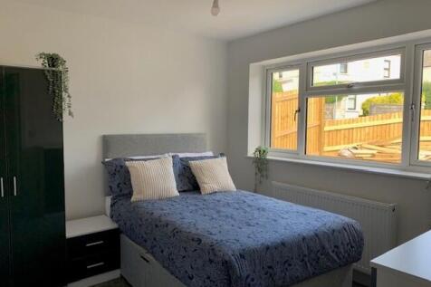 Front Bedroom