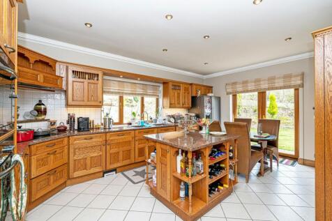 Kitchen/Breakfast Ro