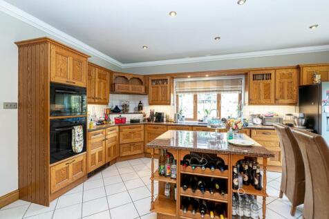 Kitchen/Breakfast Ro