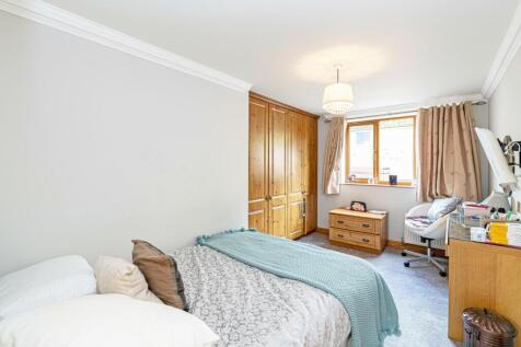 Bed 4