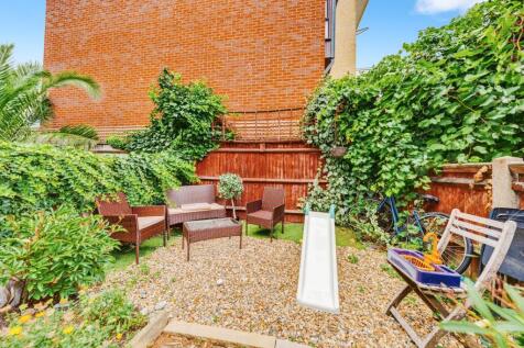 Property Image 9