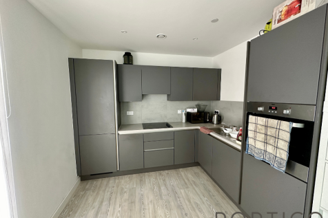 Kitchen (1)