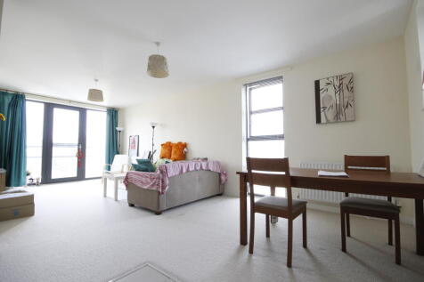 Living room 2