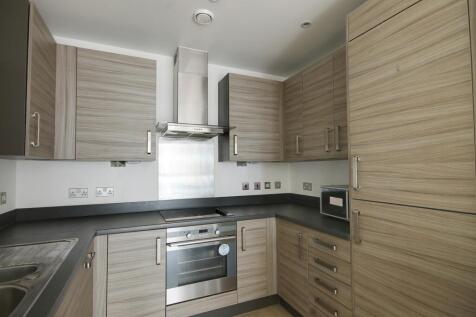 Open Plan - U-Shaped Kitchen
