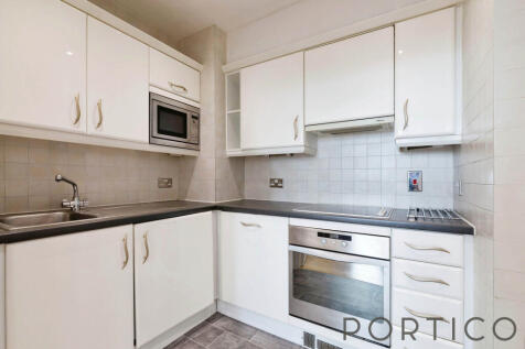 Kitchen (1)