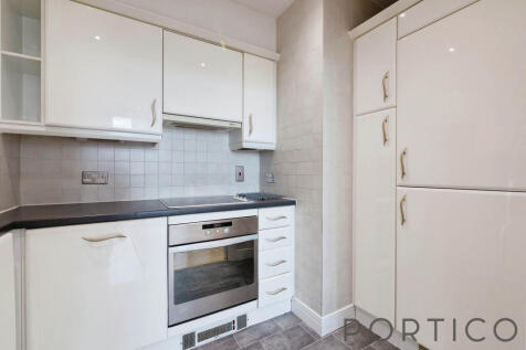 Kitchen (2)