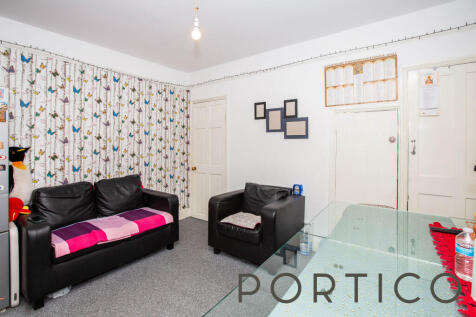 Living Room (1)