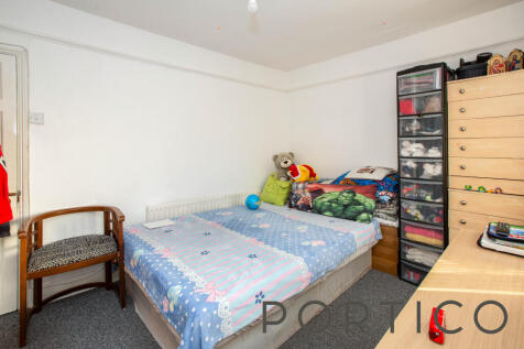 Bedroom 1 (1)