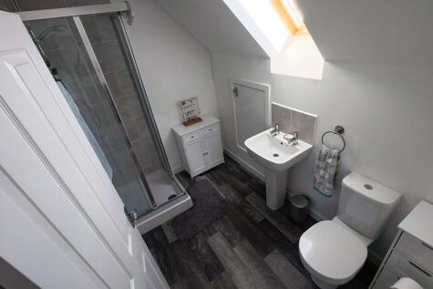 Master Ensuite
