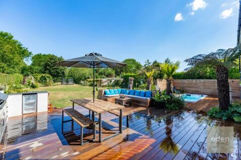Property Image 32
