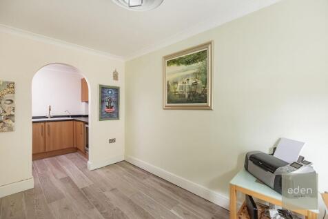 BEDROOM 4/FAMILY ROOM
