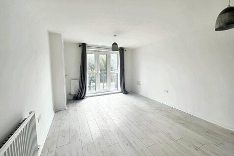 Kitchen/Living Area