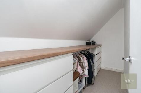 Storage / Walk in wardrobe