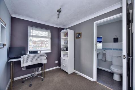 Bedroom/Study