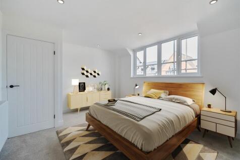 Bedroom 1.jpg