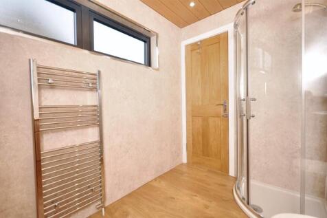 En Suite Shower Room
