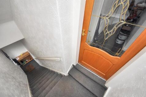 Entrance from stairs