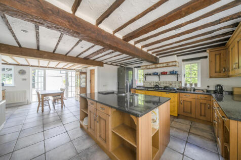 Kitchen/Breakfast