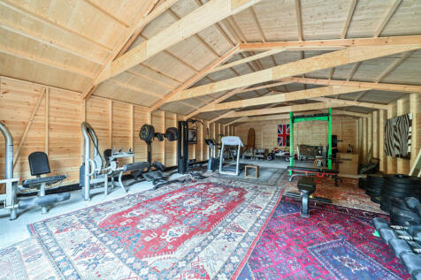 Barn Gym