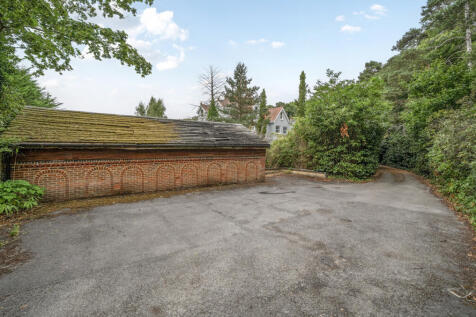 Outbuilding