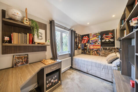 Bedroom 4