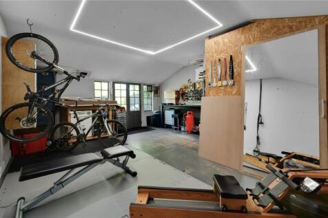 Utility/Boot Room