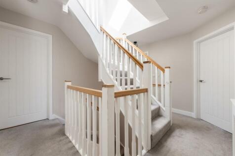 1 St Phillips Grove, Bentley Heath, B93 8FE_18.jpg