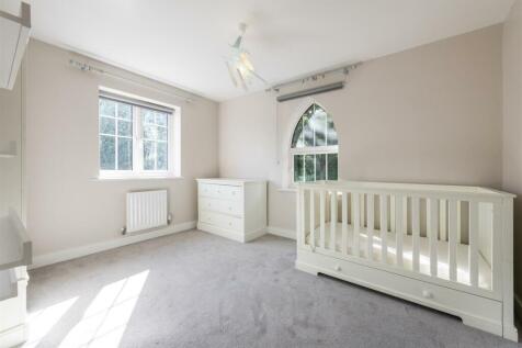 1 St Phillips Grove, Bentley Heath, B93 8FE_17.jpg