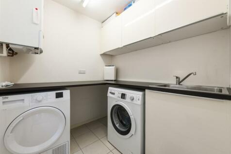 36 Hanbury Road, Dorridge, B93 8DW_10.jpg