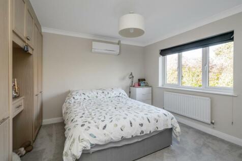 35 Brockhurst Lane, Dickens Heath, B90 1RG_LO_1.jp