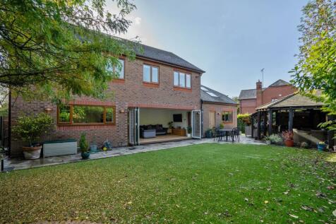 35 Brockhurst Lane, Dickens Heath, B90 1RG_LO_32.j