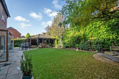 35 Brockhurst Lane, Dickens Heath, B90 1RG_LO_31.j