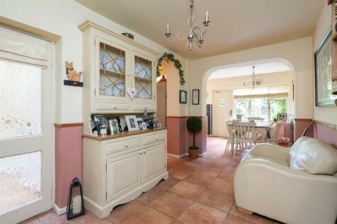 53 Sharmans Cross Road, B91 1RQ_17.jpg