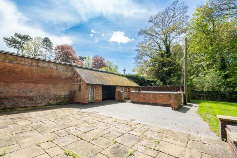 Chadwick House-35_lo.jpg
