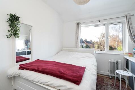 41 Damson Lane, Solihull, B91 2RF DMS3019_2.jpg