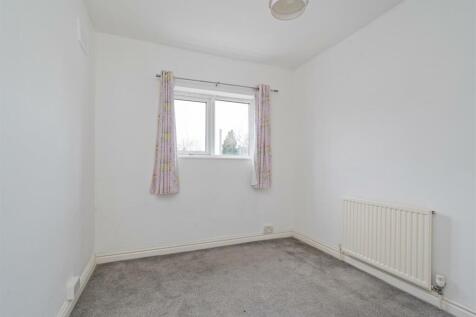 27 Olton Road, Shirley_2.jpg