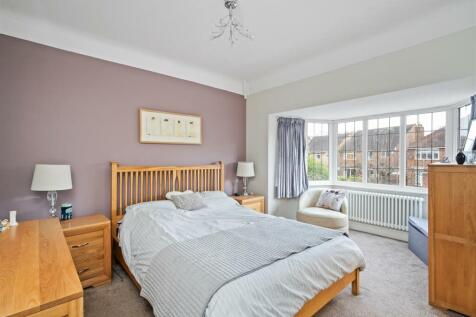 8 Upwey Avenue, Solihull_13.jpg