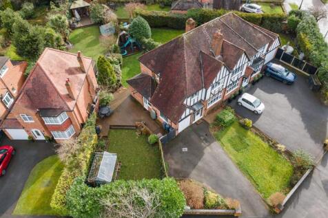8 Buryfield Road_3.jpg