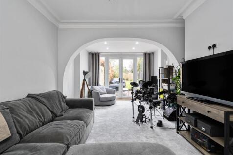 68 Broad Oaks Road Solihull_14.jpg