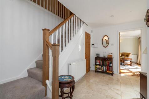 27 Warren Drive, Dorridge, B93 8 JY_LO_21.jpg