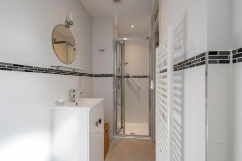 27 Warren Drive, Dorridge, B93 8 JY_LO_9.jpg