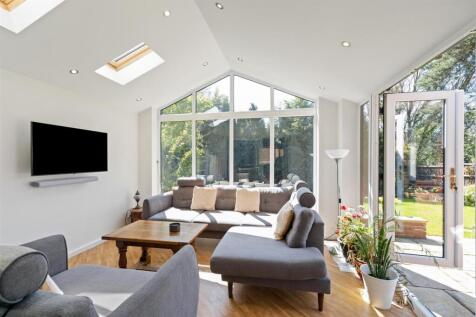 Sun Room.jpg