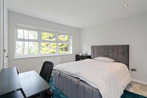 14 Greyfriars Close_16.jpg